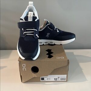 On Running Kids Navy and White Sneakers